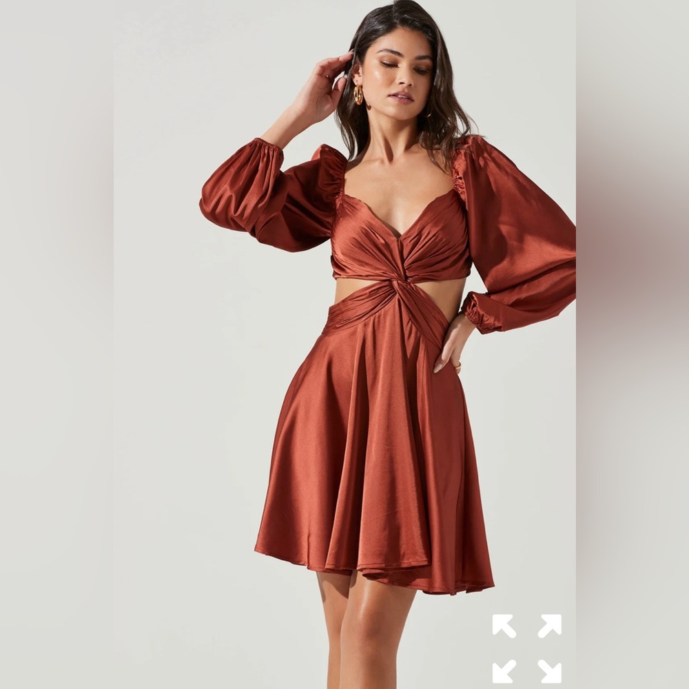 ASTR Anamaria Cutout Longsleeve Dress NWT